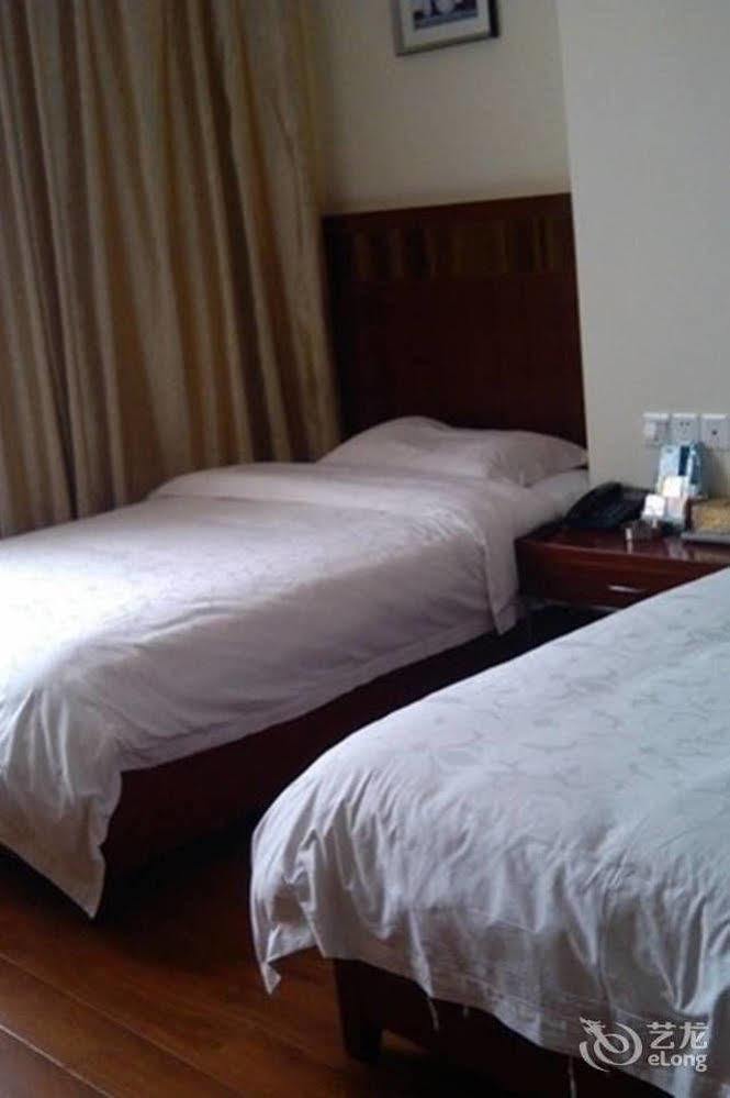 Zhanjiang Joyful Hotel Zhenhai  Экстерьер фото